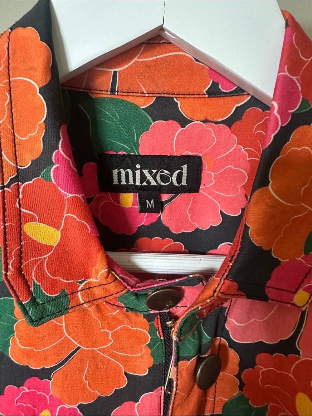 Women's Short-Sleeve Floral Jumpsuit in Orange & Pink - Picture 5 of 6
